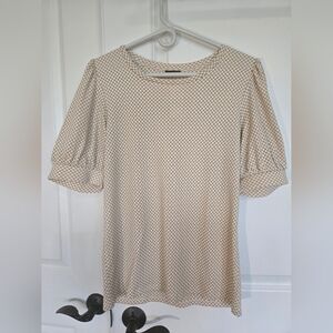 NWT Ann Taylor Factory tan white top